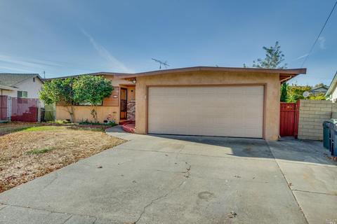 331 San Jose St, Fairfield, CA 94533 photo 2