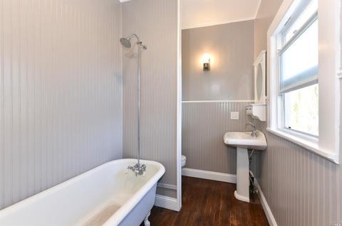 1670 E St, Napa, CA 94559 photo 25