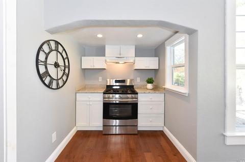 1670 E St, Napa, CA 94559 photo 19