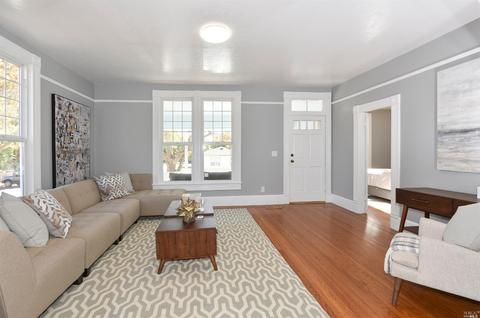 1670 E St, Napa, CA 94559 photo 7
