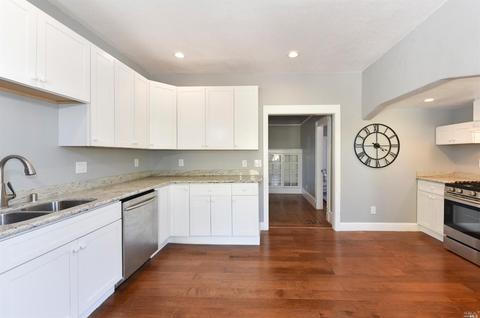 1670 E St, Napa, CA 94559 photo 16