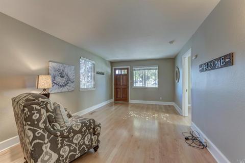 822 E 5th St, Benicia, CA 94510 photo 8