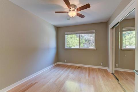 822 E 5th St, Benicia, CA 94510 photo 17