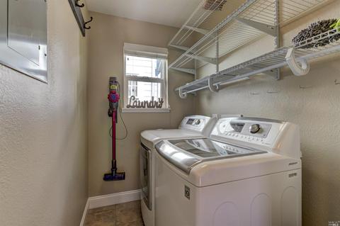 822 E 5th St, Benicia, CA 94510 photo 16