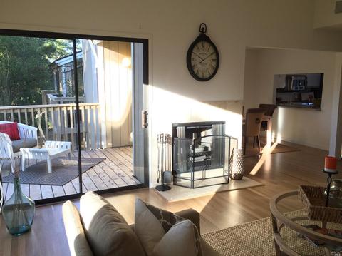 6 Chaucer Ct, Mill Valley, CA 94941 photo 4