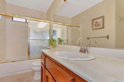 162 Ancheta Pl, Vallejo, CA 94591 photo 31