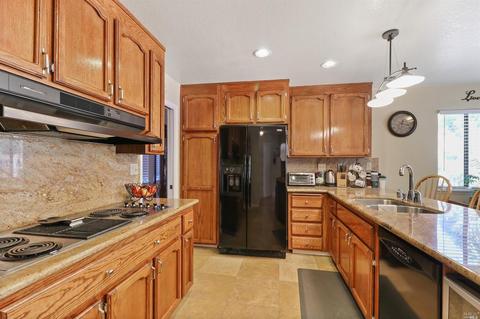 162 Ancheta Pl, Vallejo, CA 94591 photo 9