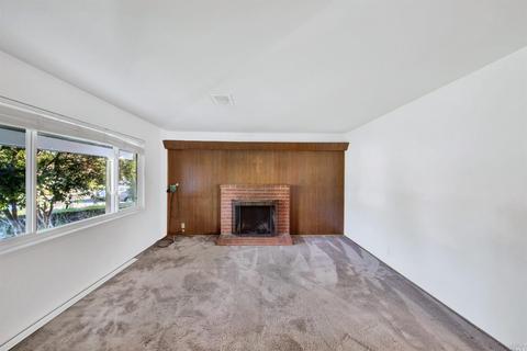 307 E Wyoming St, Fairfield, CA 94533 photo 5