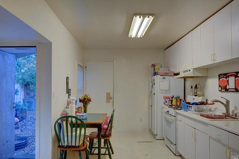 1240 Belmont Ave, Vallejo, CA 94591 photo 8
