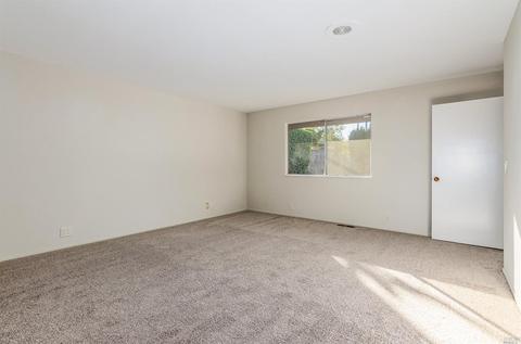 211 Franciscan Dr, Vallejo, CA 94589 photo 22