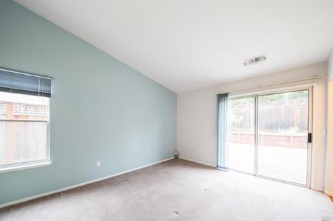 569 Leafhaven Ln, Windsor, CA 95492 photo 6