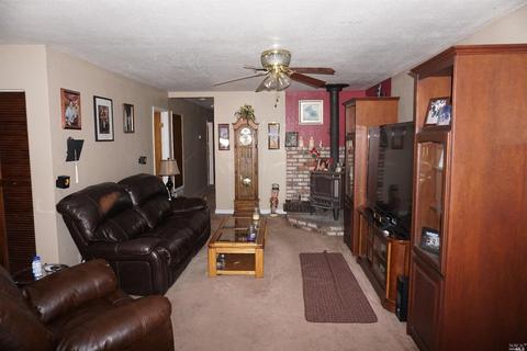 685 Annette Ave, Vallejo, CA 94591 photo 4