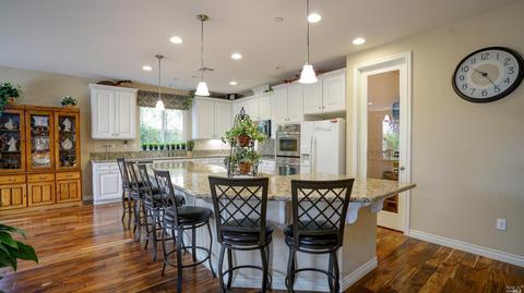 1415 Couples Cir, Fairfield, CA 94533 photo 2