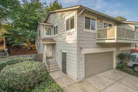 9 Calhoun St, Vallejo, CA 94590 photo 1