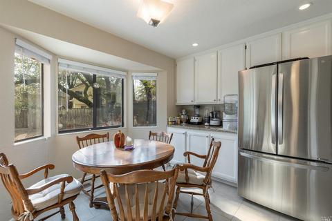 396 Jane Dr, Windsor, CA 95492 photo 11