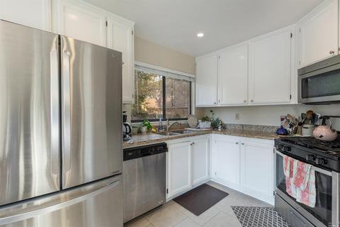 396 Jane Dr, Windsor, CA 95492 photo 10