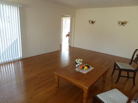 333 Moorland St, Vallejo, CA 94590 photo 10