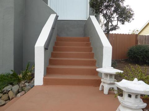 333 Moorland St, Vallejo, CA 94590 photo 4