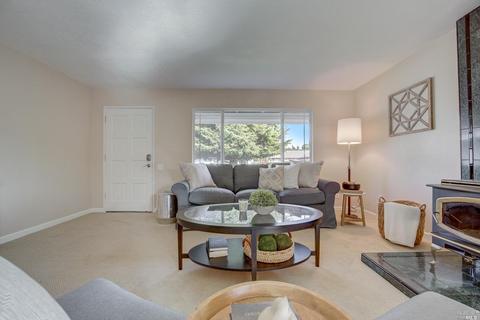8485 Loretto Ave, Cotati, CA 94931 photo 5
