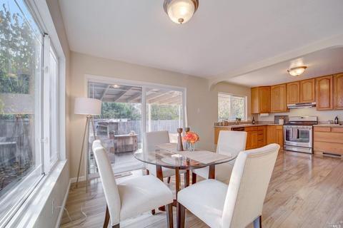 8485 Loretto Ave, Cotati, CA 94931 photo 10