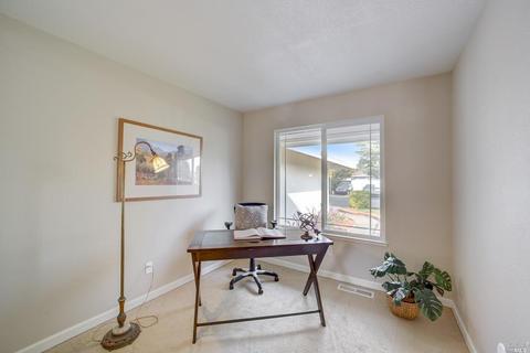 8485 Loretto Ave, Cotati, CA 94931 photo 16