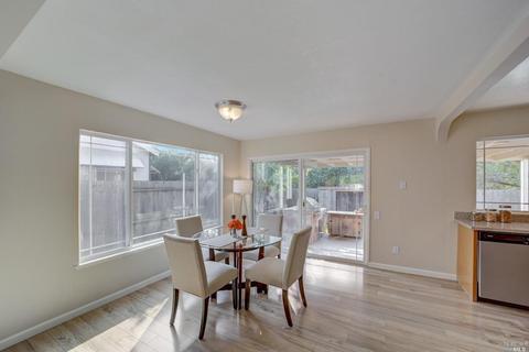 8485 Loretto Ave, Cotati, CA 94931 photo 9