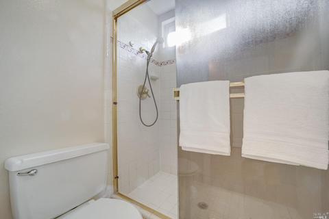 8485 Loretto Ave, Cotati, CA 94931 photo 23