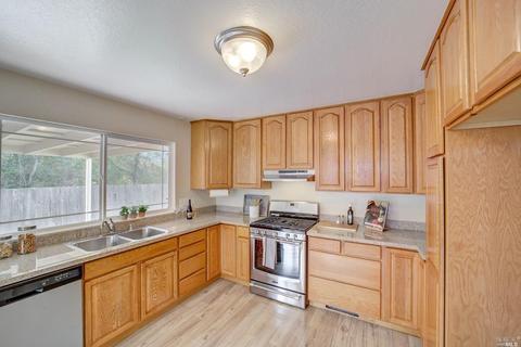 8485 Loretto Ave, Cotati, CA 94931 photo 14