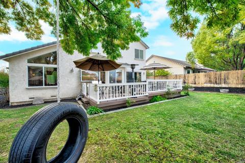 3402 Moss Valley Dr, Fairfield, CA 94534 photo 12