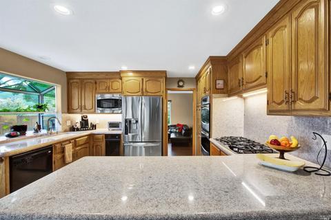 3402 Moss Valley Dr, Fairfield, CA 94534 photo 22