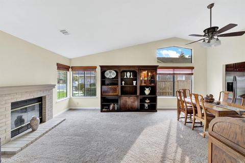 618 Hawk Dr, Vacaville, CA 95687 photo 6