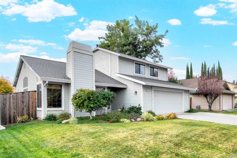 618 Hawk Dr, Vacaville, CA 95687 photo 3