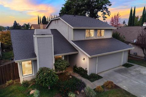 618 Hawk Dr, Vacaville, CA 95687 photo 1