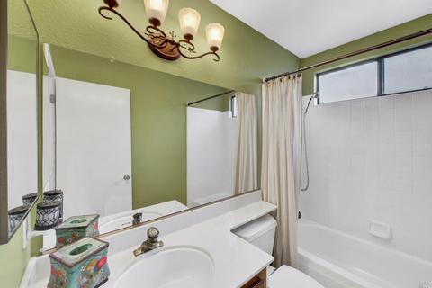 618 Hawk Dr, Vacaville, CA 95687 photo 26
