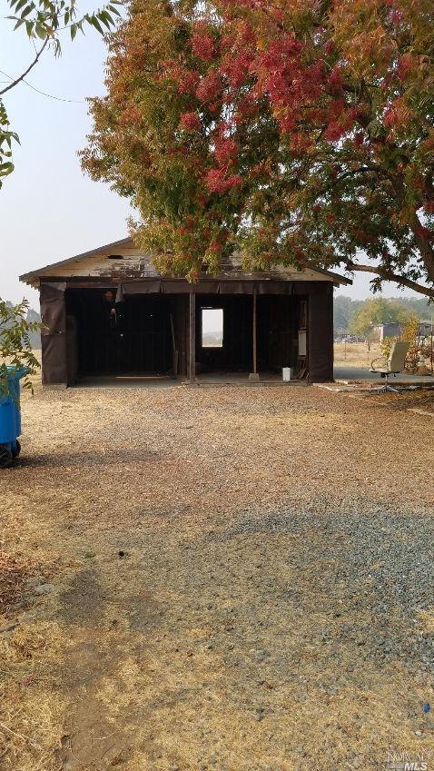 7495 Putman Rd, Vacaville, CA 95688 photo 2