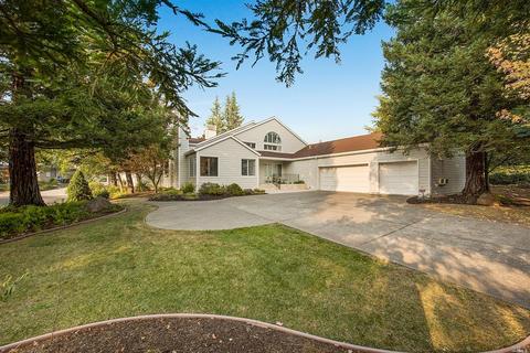 8 Colonial Cir, Napa, CA 94558 photo 1