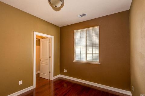6032 Claret Ct, Vallejo, CA 94591 photo 19