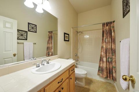 8044 Leno Dr, Windsor, CA 95492 photo 19