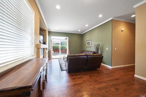 8044 Leno Dr, Windsor, CA 95492 photo 5