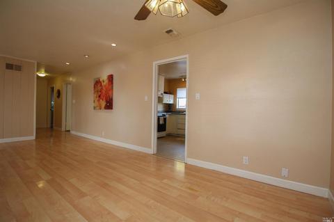 1758 York St, Fairfield, CA 94533 photo 13