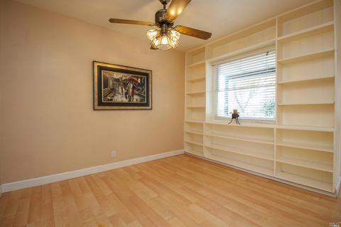1758 York St, Fairfield, CA 94533 photo 11