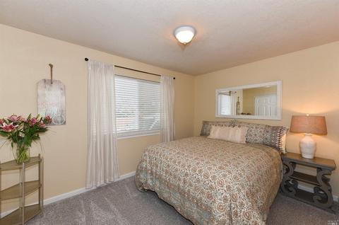 1791 E St, Napa, CA 94558 photo 38