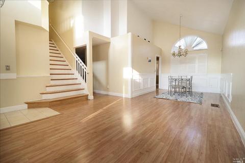 1140 Capistrano Ct, Fairfield, CA 94534 photo 5