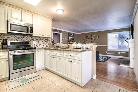 1140 Capistrano Ct, Fairfield, CA 94534 photo 8