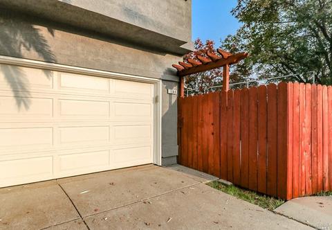 1140 Capistrano Ct, Fairfield, CA 94534 photo 3