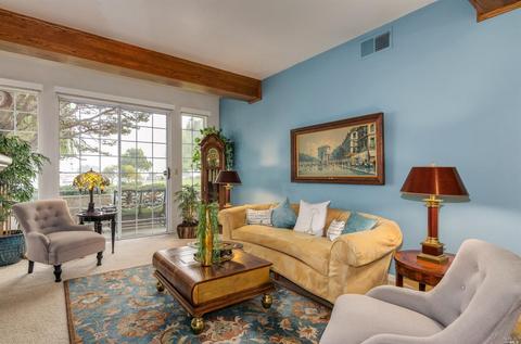 334 E 2nd St, Benicia, CA 94510 photo 9