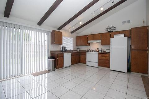 Undisclosed, Vallejo, CA 94589 photo 12