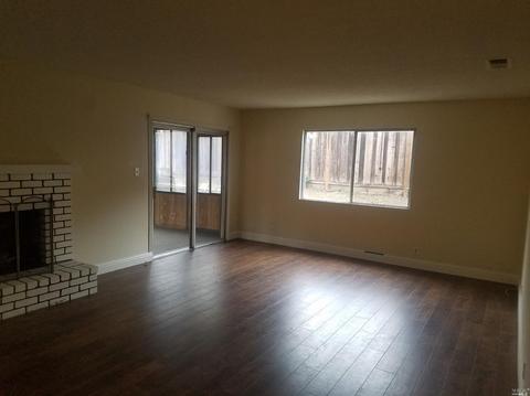 708 Keats Dr, Vallejo, CA 94591 photo 3