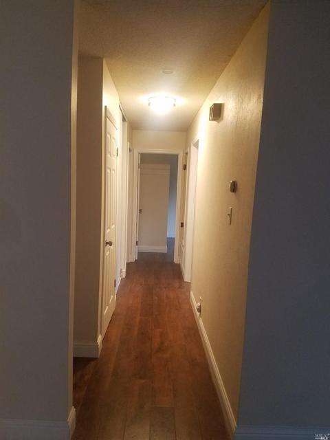 708 Keats Dr, Vallejo, CA 94591 photo 2