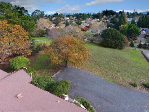 7620 Lynch Rd, Sebastopol, CA 95472 photo 2